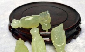 招財(cái)進(jìn)寶